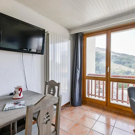 Apartment 2 Pieces Au Centre De Courchevel, Skis Aux Pieds, Animaux Admis - Fr-1-514-65