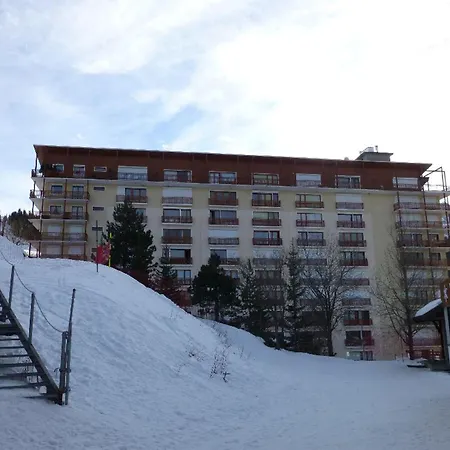 Apartment 2 Pieces Au Centre De Courchevel, Skis Aux Pieds, Animaux Admis - Fr-1-514-65 Courchevel